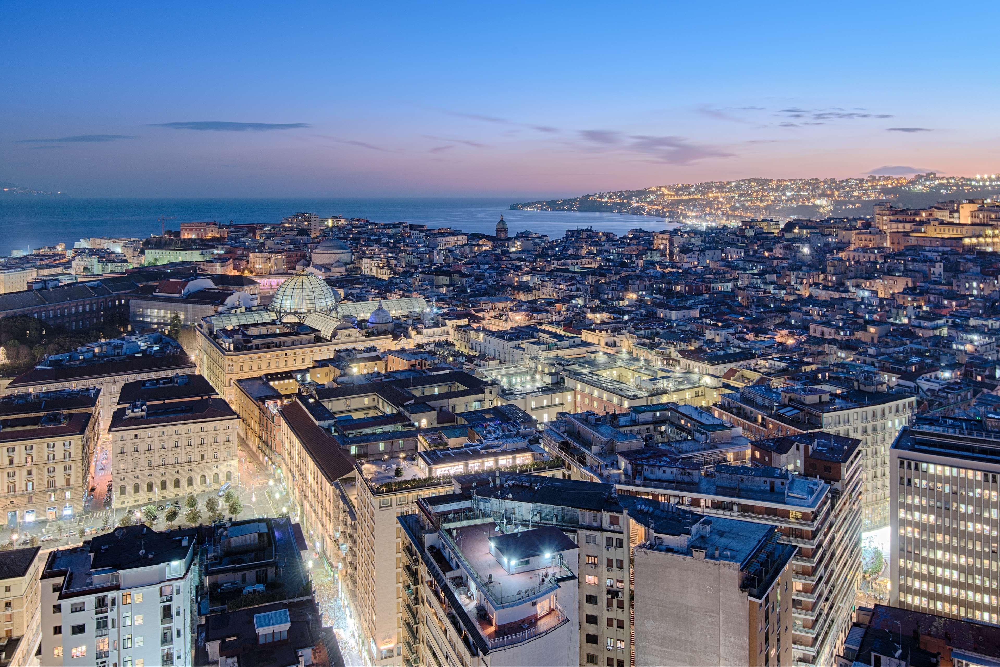 Nh Napoli Panorama Hotell Eksteriør bilde