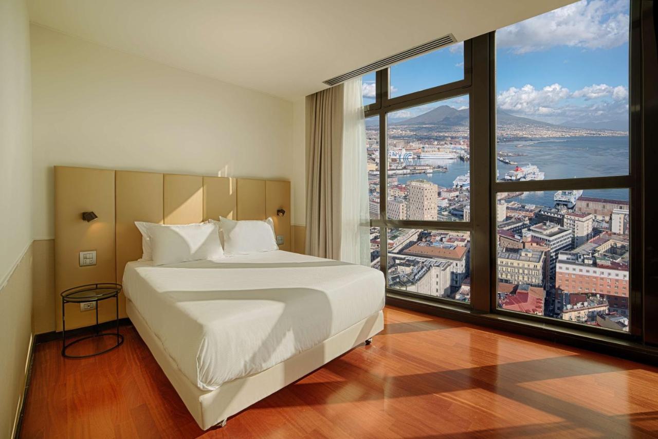 Nh Napoli Panorama Hotell Eksteriør bilde